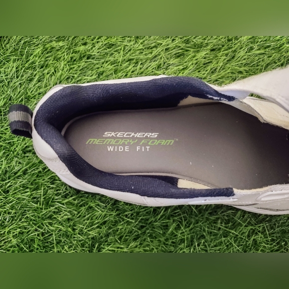 SKECHERS Men's Haniger Caspi Shoes Size 10 - Picture 6 of 8